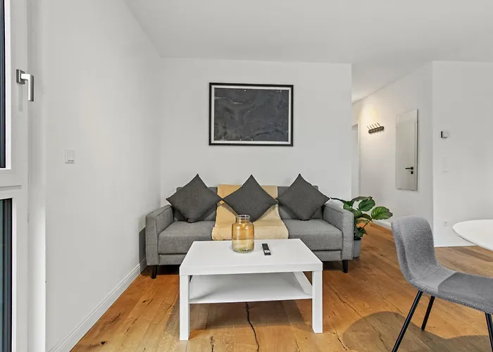 Noblenest Cozy - Parkplatz - Terrasse - Kueche * Viena